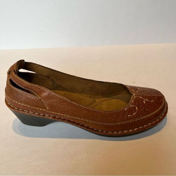 Naturalizer Women's Loafers Shelton Brown Embroidered Leather Size 10M - Picture 4 of 8